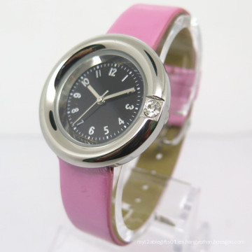 Reloj de aleación de Womem, reloj caliente barato de moda (HL-CD030)